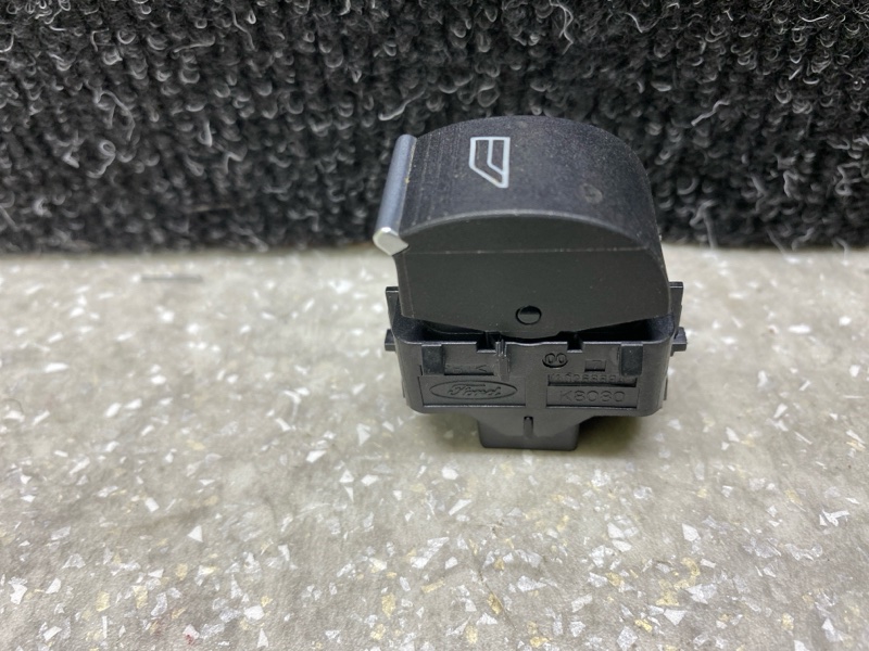 Кнопка стеклоподъемника FORD FUSION 14- C20EDEF Кнопка стеклоподъемника FORD FUSION 14- C20EDEF