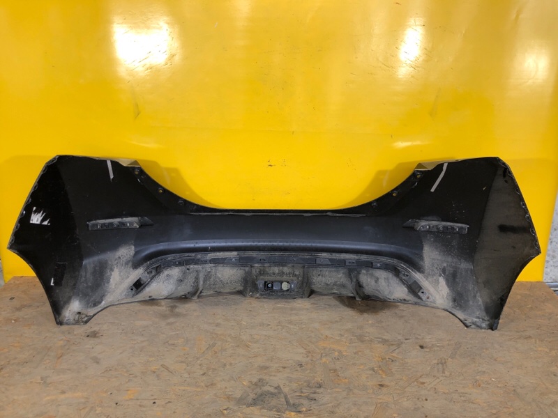 Бампер задний LEAF 18-