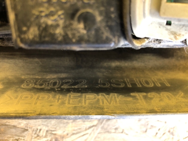 Бампер задний LEAF 18-