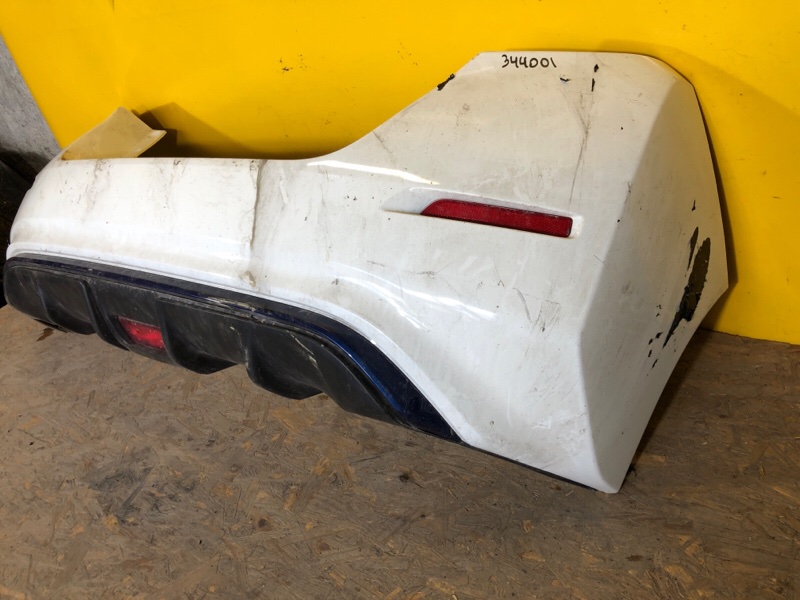 Бампер задний NISSAN LEAF 18-