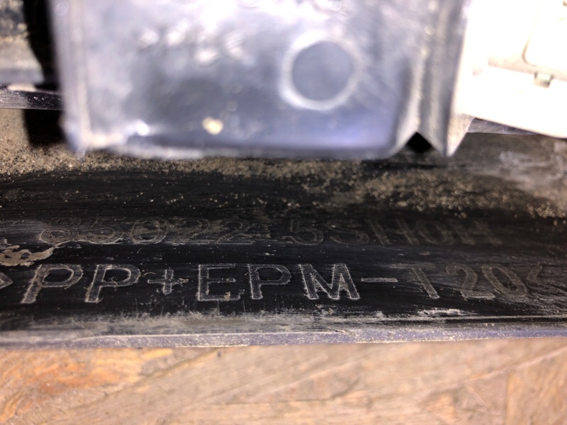 Бампер задний LEAF 18-