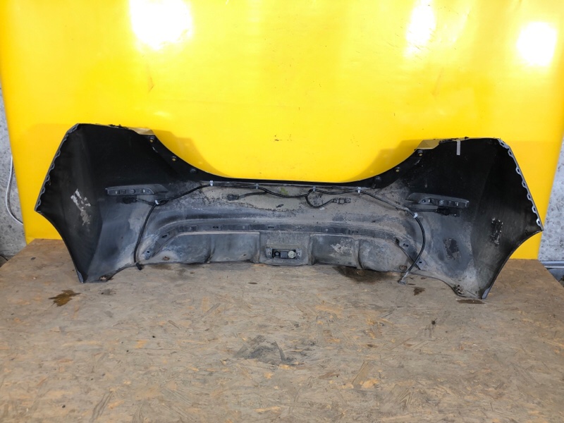 Бампер задний LEAF 18-