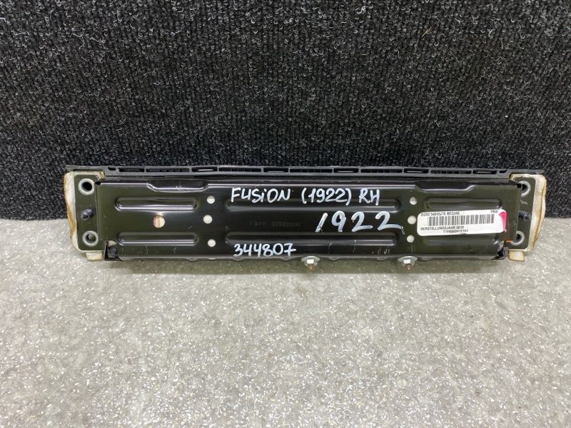 Подушка безопасности в колени правая FORD FUSION 14- 2019 C20EDEF DG9Z-54045J76-BB Б/У