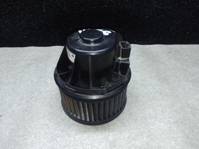 Моторчик печки FOCUS 10-18 2016 C20HDTX 2.0L EcoBoost