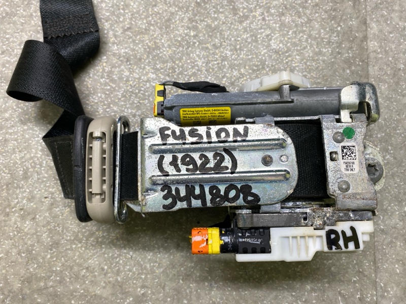 Ремень безопасности передний правый FUSION 14- 2019 C20EDEF