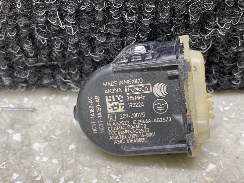 Датчик давления в шинах FORD FUSION 14- 2019 C20EDEF HC3Z-1A189-A Б/У