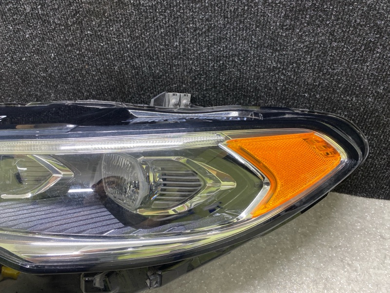 Фара левая FUSION 14- 2019 C20EDEF