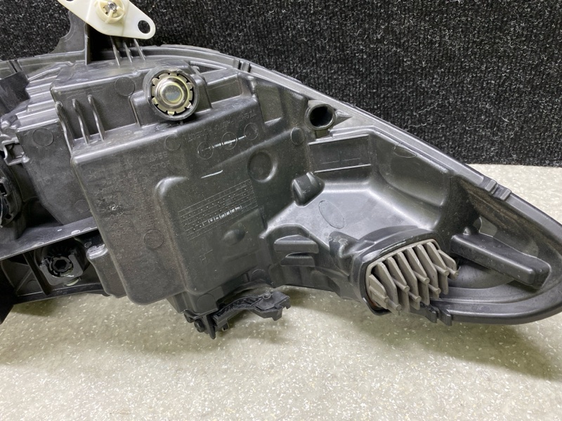 Фара левая FUSION 14- 2019 C20EDEF