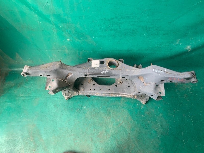 Балка задней подвески NISSAN ROGUE 08-15 2015 2.5 QR25DE 55401-1YA0B Б/У