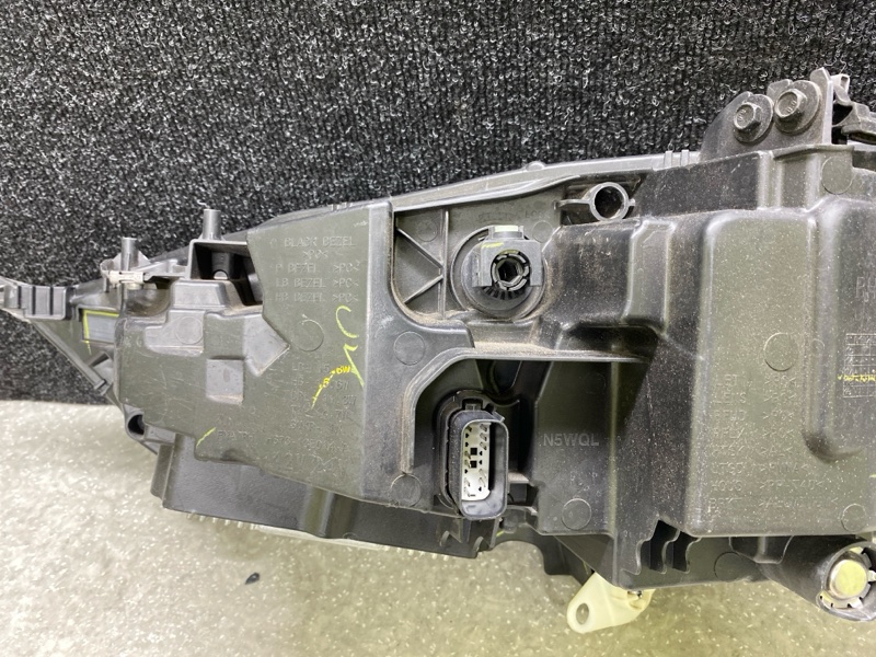 Фара правая FUSION 14- 2019 C20EDEF