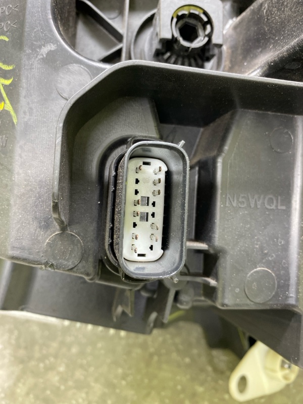 Фара правая FUSION 14- 2019 C20EDEF