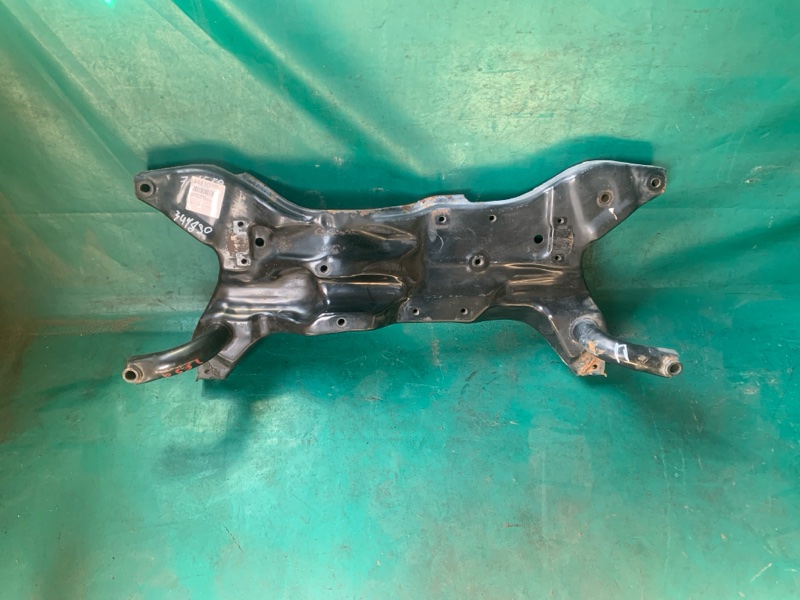 Балка передней подвески MITSUBISHI OUTLANDER XL 05-13 2007 3.0 6B31 4000A022 Б/У