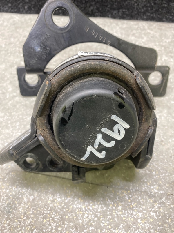 Подушка двигателя FORD FUSION 14- C20EDEF
