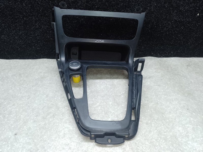 Консоль КПП FORD FOCUS 10-18 2016 C20HDTX 2.0L EcoBoost F1EZ-58044D90-CB Б/У