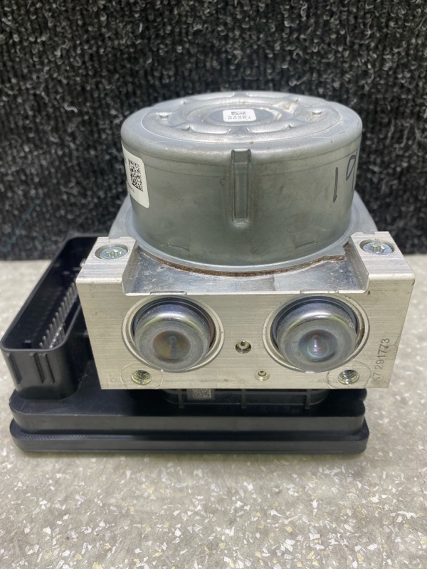 Блок ABS FORD FUSION 14- C20EDEF