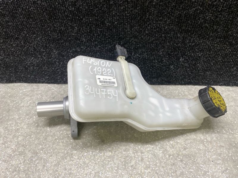 Главный тормозной цилиндр FUSION 14- 2019 C20EDEF