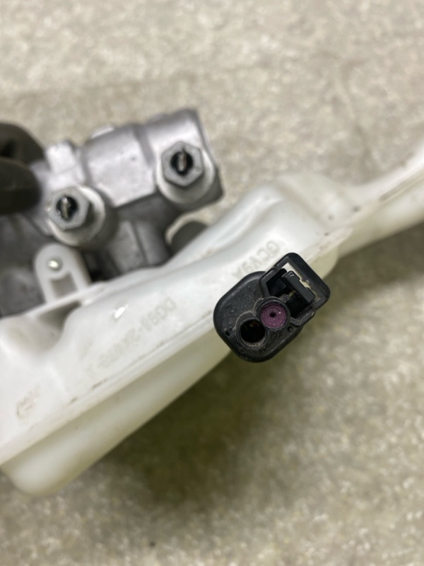 Главный тормозной цилиндр FUSION 14- 2019 C20EDEF