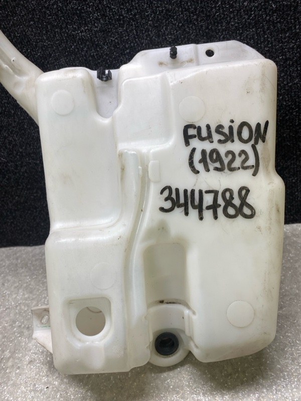 Бачок омывателя FUSION 14- 2019 C20EDEF