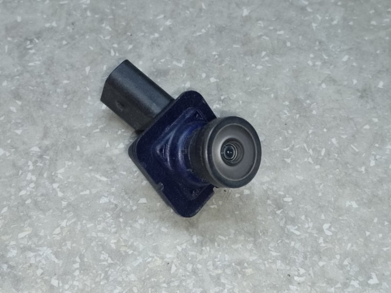 Камера заднего вида FORD FOCUS 10-18 2016 C20HDTX 2.0L EcoBoost F1EZ-19G490-A Б/У