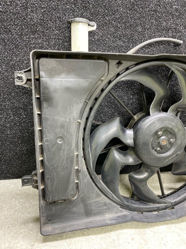 Диффузор вентилятора основного радиатора HYUNDAI ELANTRA AD 16- 2.0 G4NH