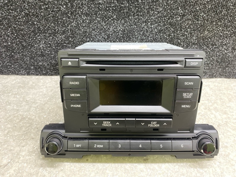 Магнитола HYUNDAI ELANTRA AD 16- 2017 2.0 G4NH 96170-F2140UAT Б/У