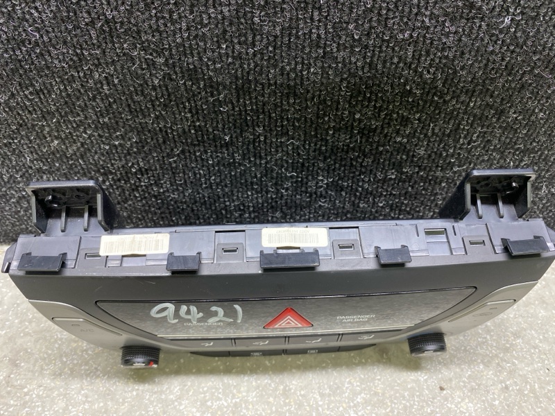 Блок управления печкой ELANTRA AD 16- 2017 2.0 G4NH