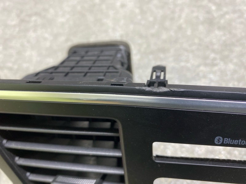 Накладка торпедо под магнитолу ELANTRA AD 16- 2017 2.0 G4NH