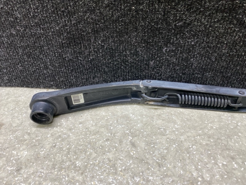 Поводок стеклоочистителя передний левый ELANTRA AD 16- 2017 2.0 G4NH