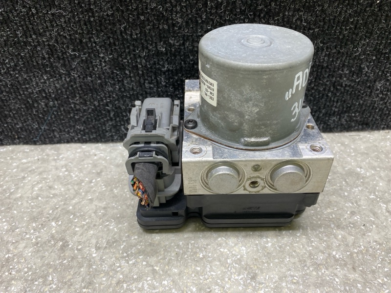 Блок ABS HYUNDAI ELANTRA AD 16- 2.0 G4NH