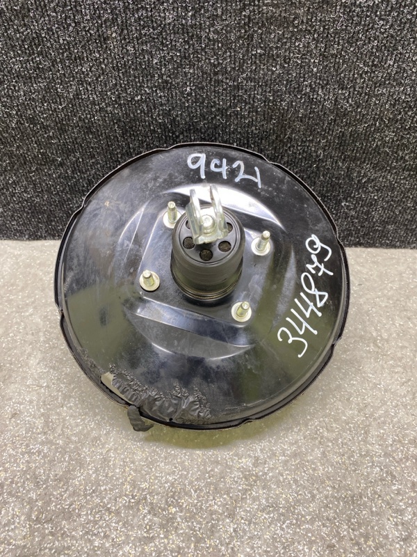 Вакуумный усилитель тормозов HYUNDAI ELANTRA AD 16- 2017 2.0 G4NH 59110-F2000 Б/У