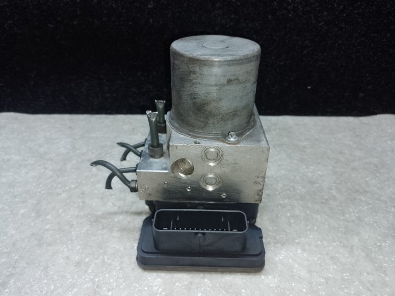 Блок ABS FORESTER 12-19 2015 2.5 FB25B