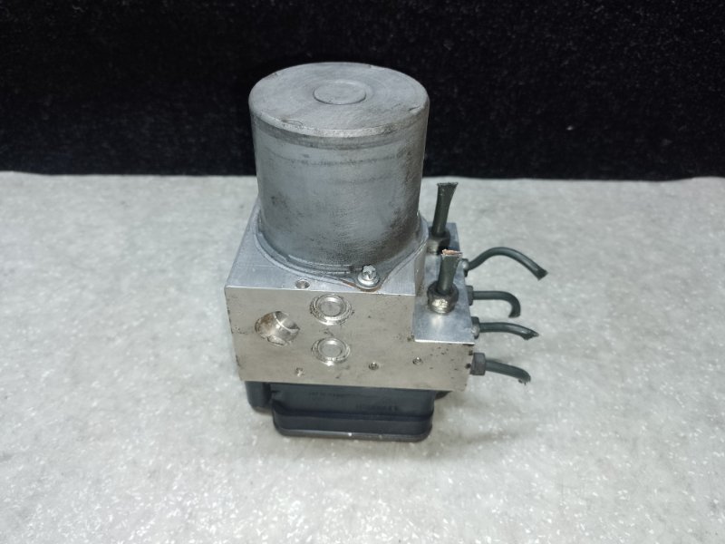 Блок ABS FORESTER 12-19 2015 2.5 FB25B