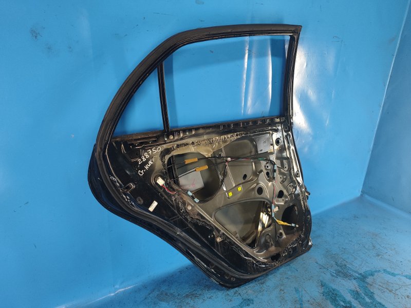 Дверь задняя левая COROLLA 150 06-13