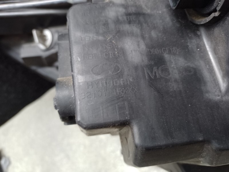 Фара левая ACCENT RB 10- 2014 ХЭТЧБЭК 1.6 G4FD Фара левая ACCENT RB 10- 2014 ХЭТЧБЭК 1.6 G4FD