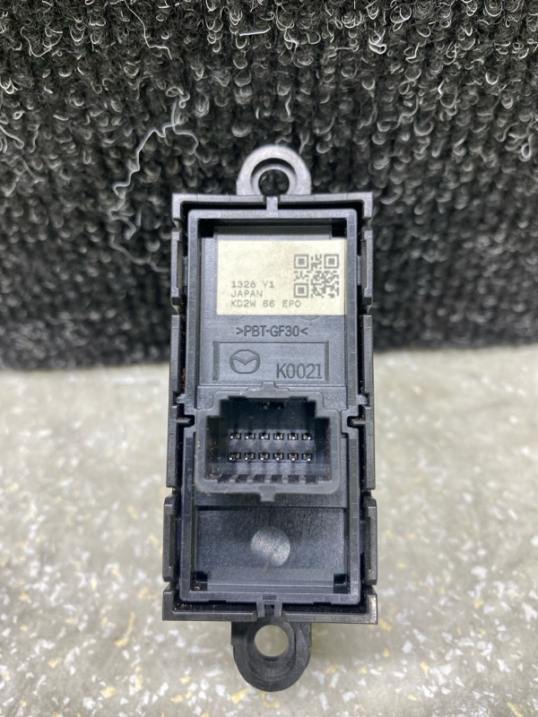 Кнопка стояночного тормоза CX-5 (KF) 16-21 2018 2.5L