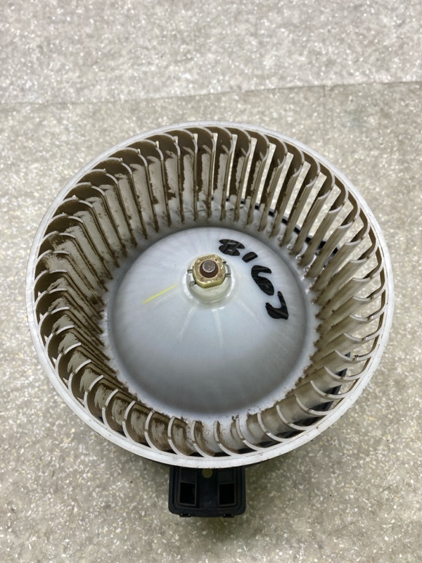 Моторчик печки CX-5 (KF) 16-21 2018 2.5L