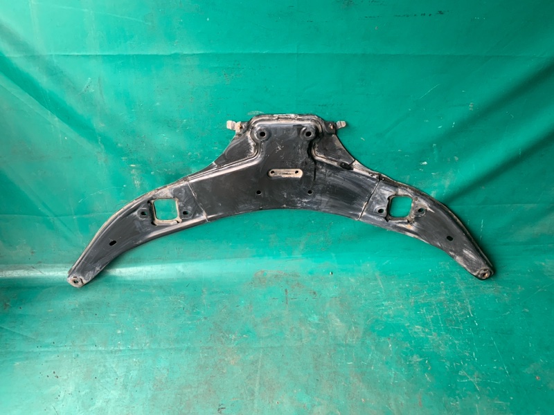 Крепление балки подвески переднее FX/QX70 S51 08-17 2009 3.5 VQ35HR Крепление балки подвески переднее FX/QX70 S51 08-17 2009 3.5 VQ35HR