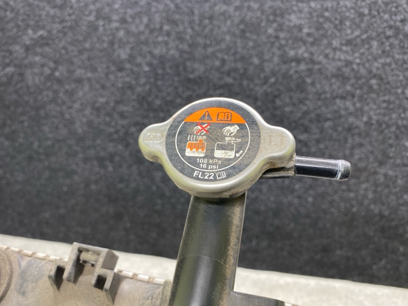 Радиатор основной CX-5 (KF) 16-21 2018 2.5L Радиатор основной CX-5 (KF) 16-21 2018 2.5L