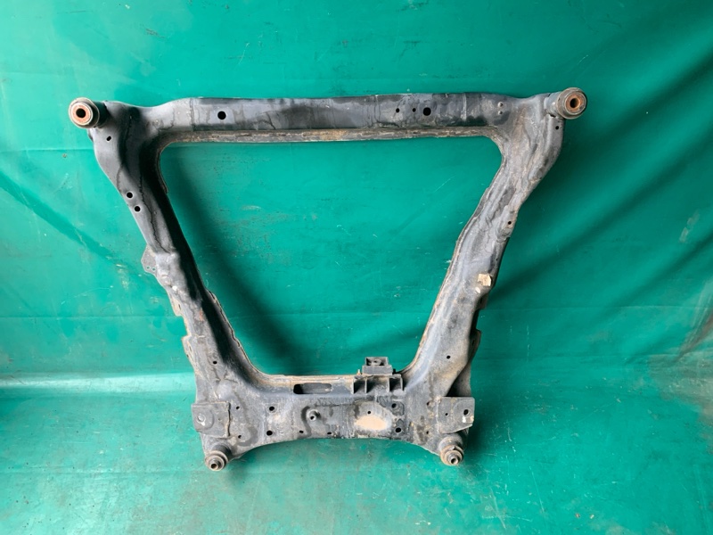 Балка передней подвески ROGUE 08-15 2015 2.5 QR25DE