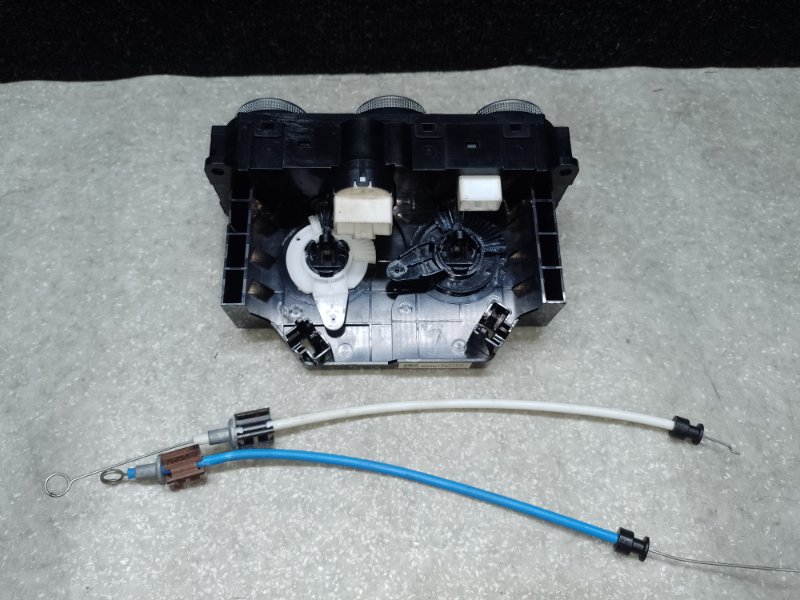 Блок управления печкой FORESTER 12-19 2015 2.5 FB25B