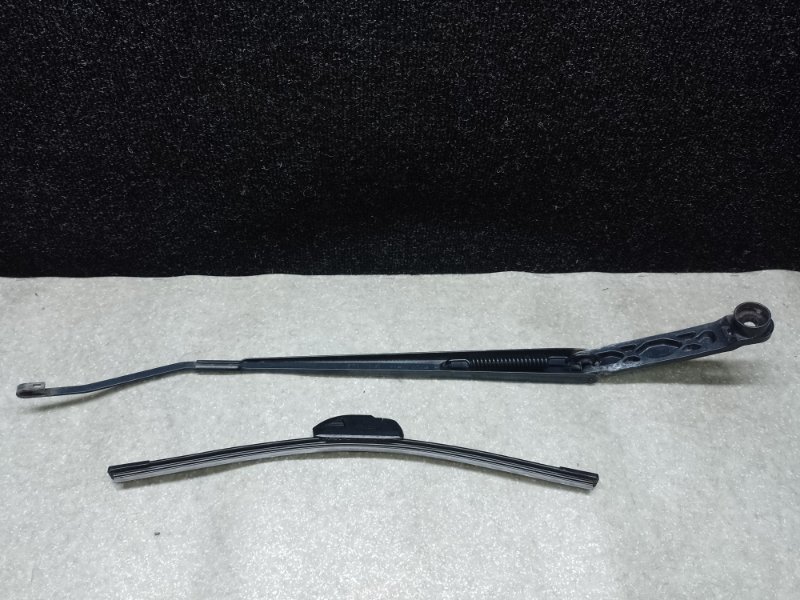 Поводок стеклоочистителя передний правый FORESTER 12-19 2015 2.5 FB25B