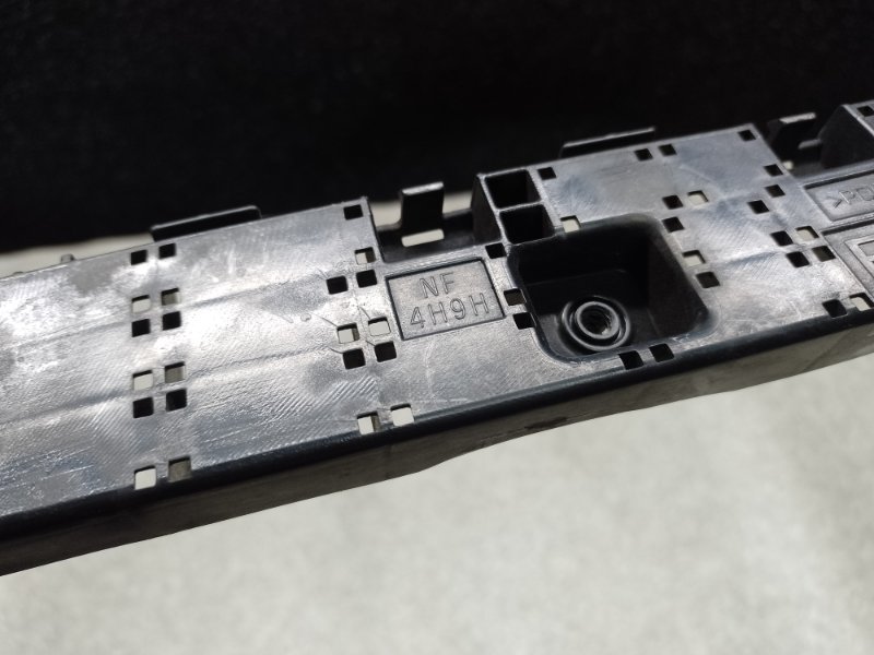 Кронштейн заднего бампера правый FORESTER 12-19 2015 2.5 FB25B