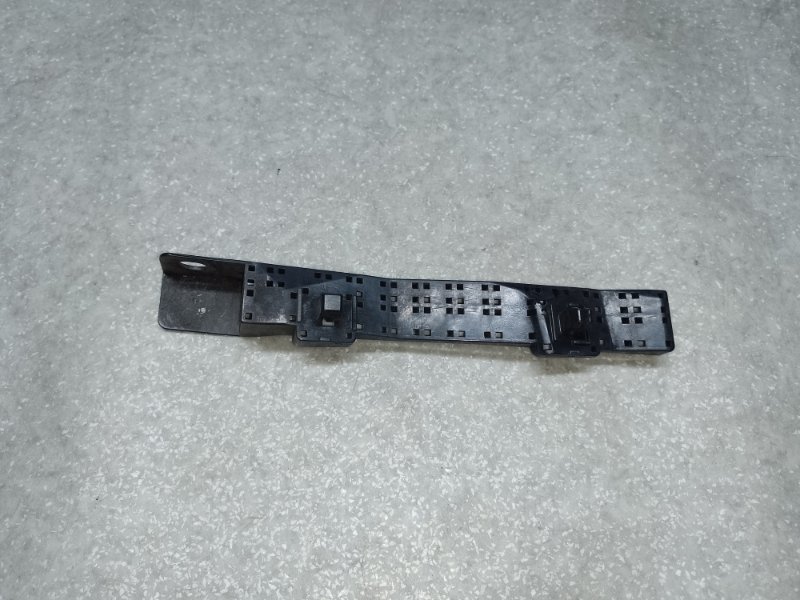 Кронштейн переднего бампера (на крыле) левый FORESTER 12-19 2015 2.5 FB25B