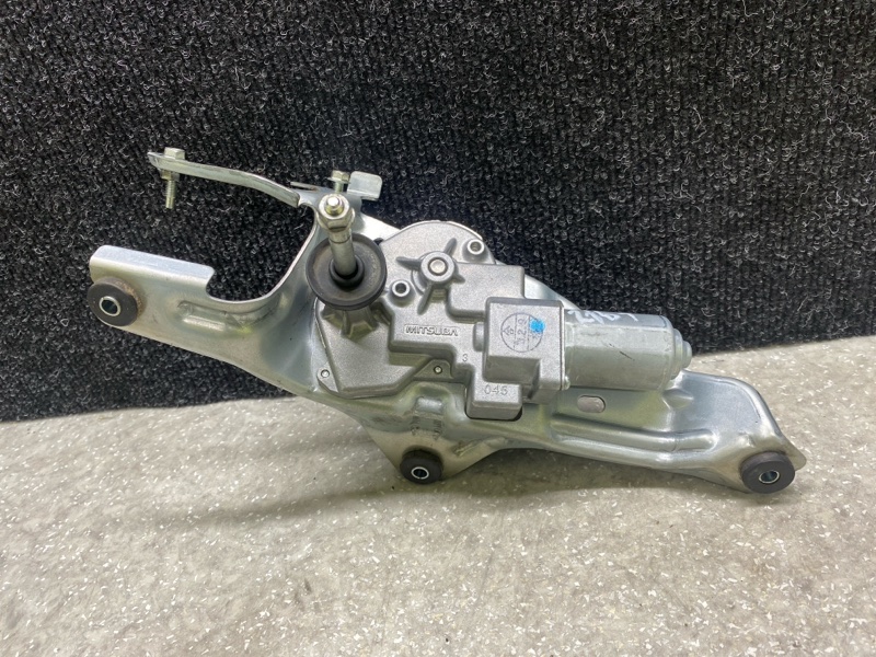 Моторчик стеклоочистителя задний MAZDA CX-30 19- 2.5L