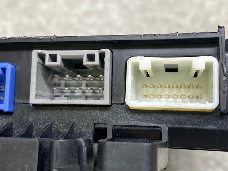 Блок электронный CX-30 19- 2021 2.5L