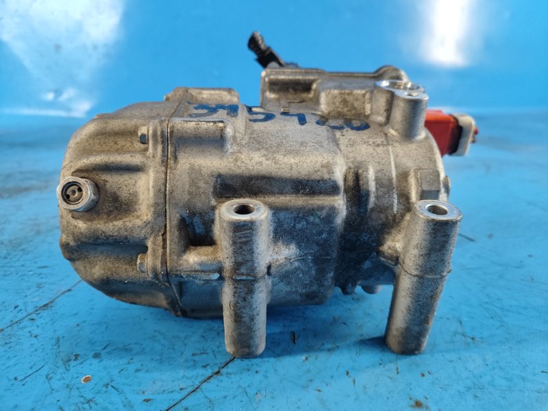 Компрессор кондиционера PRIUS - 30 09-17