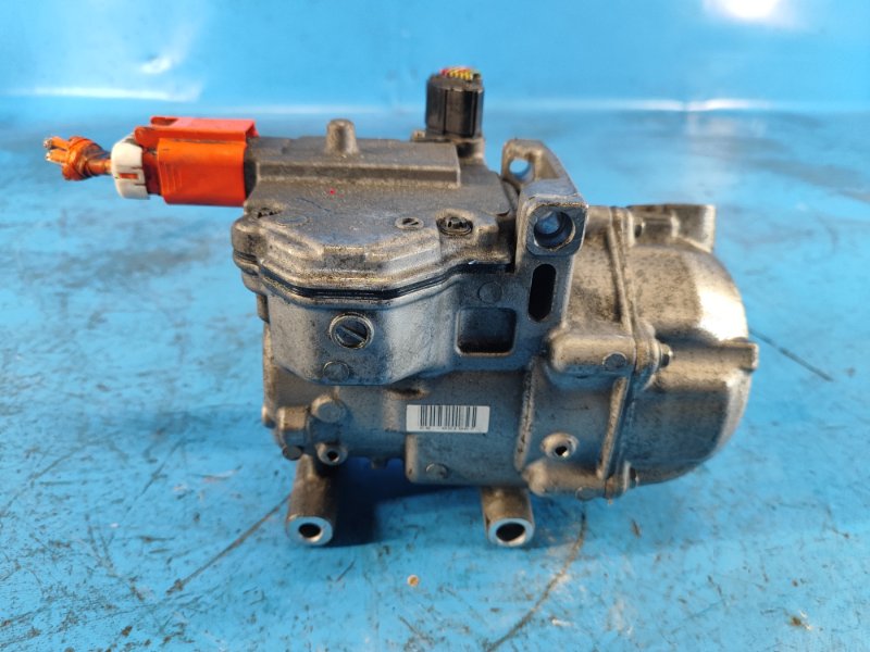 Компрессор кондиционера PRIUS - 30 09-17