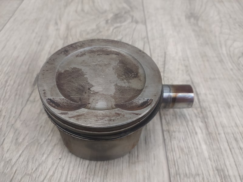 Поршень MITSUBISHI OUTLANDER XL 05-13 4B12 1110B366 Б/У