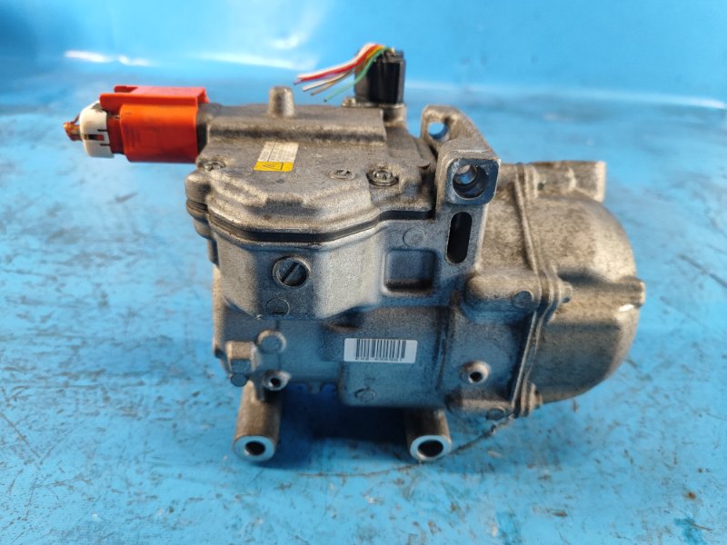 Компрессор кондиционера PRIUS - 30 09-17