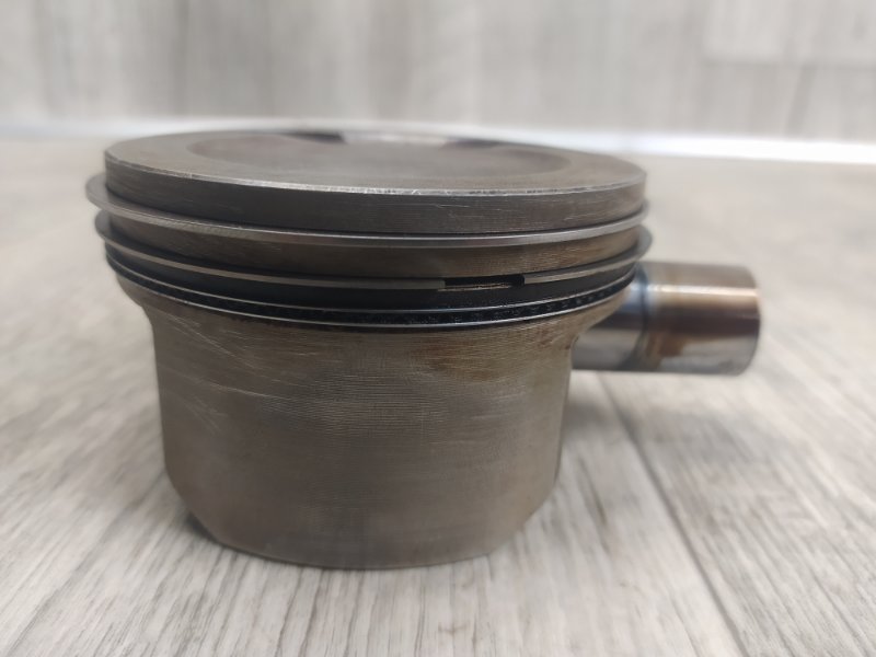 Поршень MITSUBISHI OUTLANDER XL 05-13 4B12 Поршень MITSUBISHI OUTLANDER XL 05-13 4B12